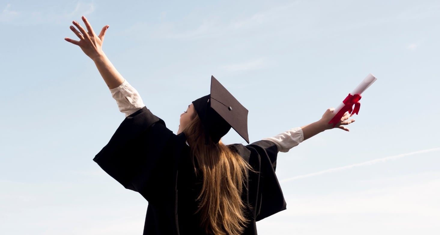¿Por qué deberías saber inglés para graduarte con éxito?
